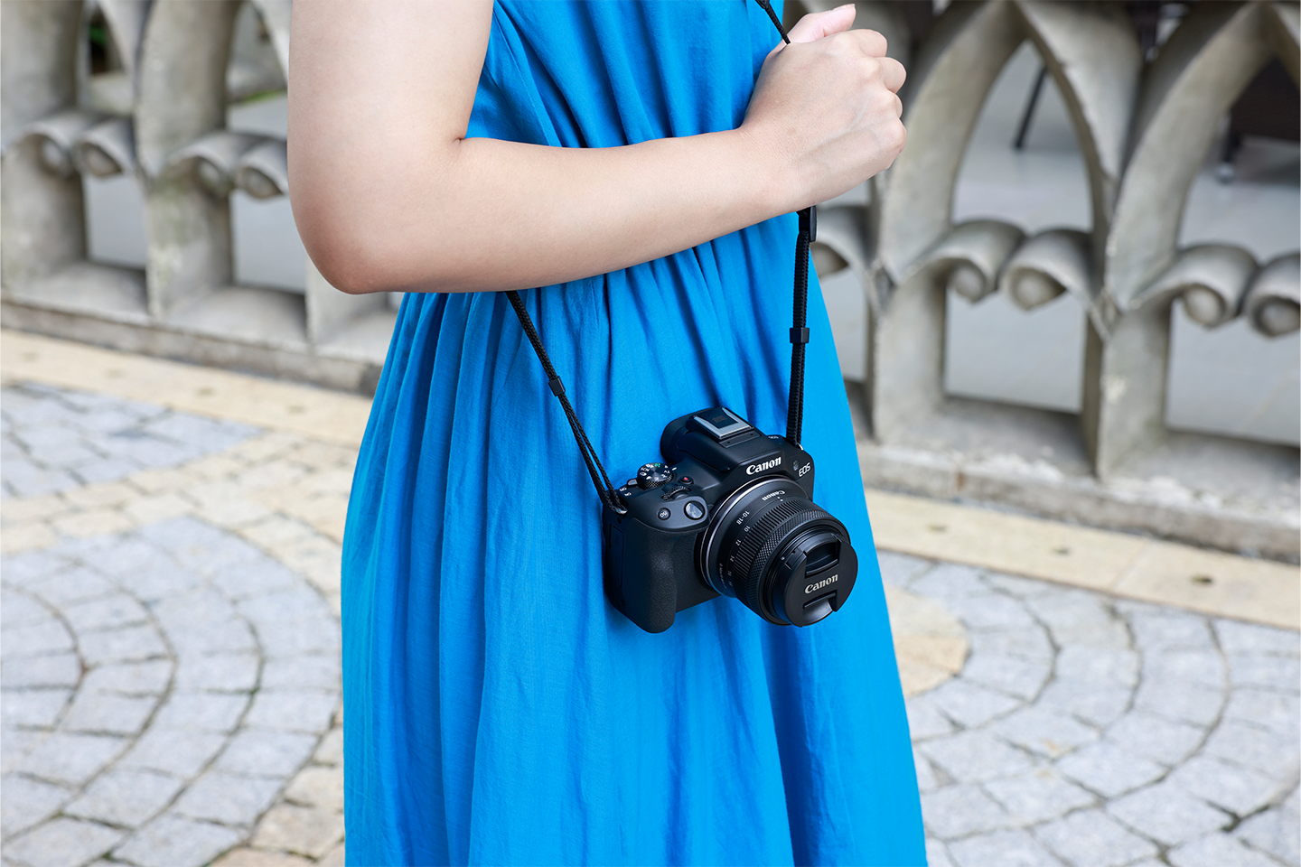 超広角ズームレンズ“RF-S10-18mm F4.5-6.3 IS STM”を発売