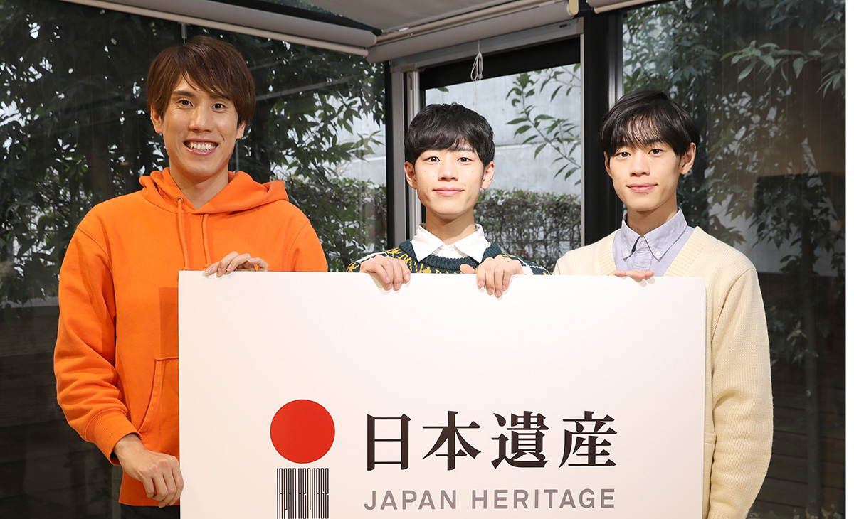 （左から）QuizKnockの須貝駿貴氏、東問氏、東言氏