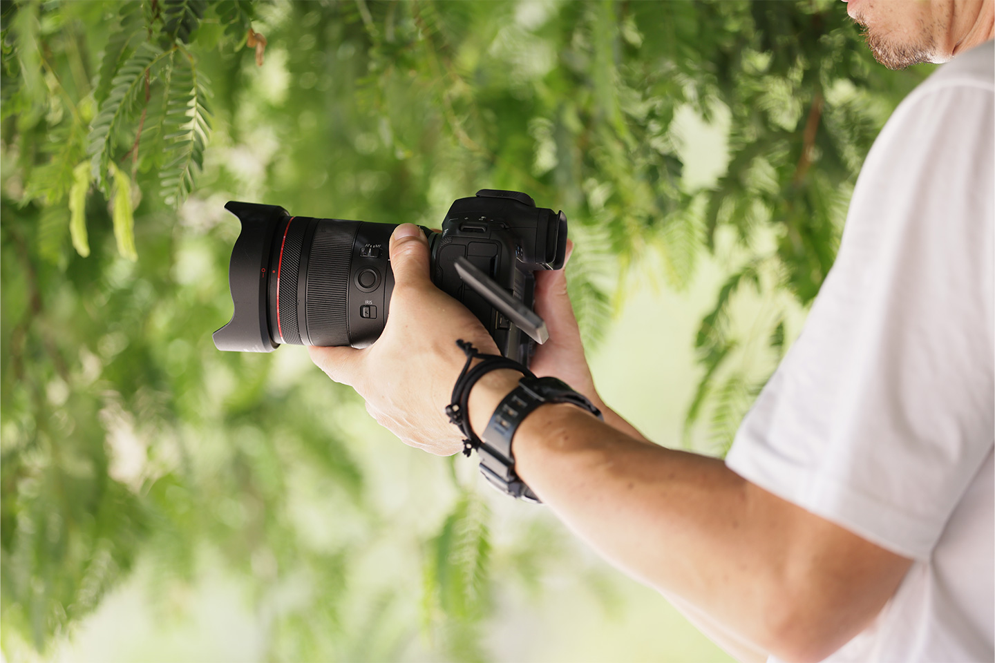 大口径超広角単焦点Lレンズ“RF20mm F1.4 L VCM”を発売｜キヤノン