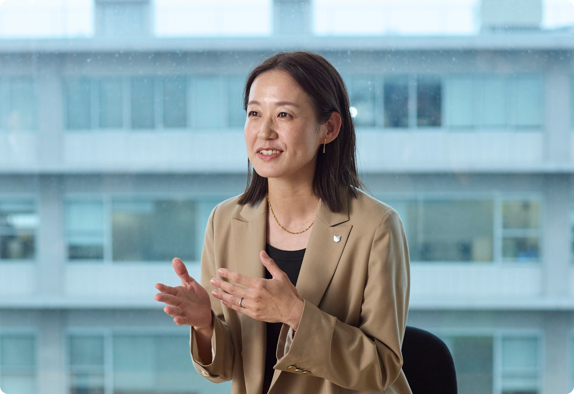 井上真里