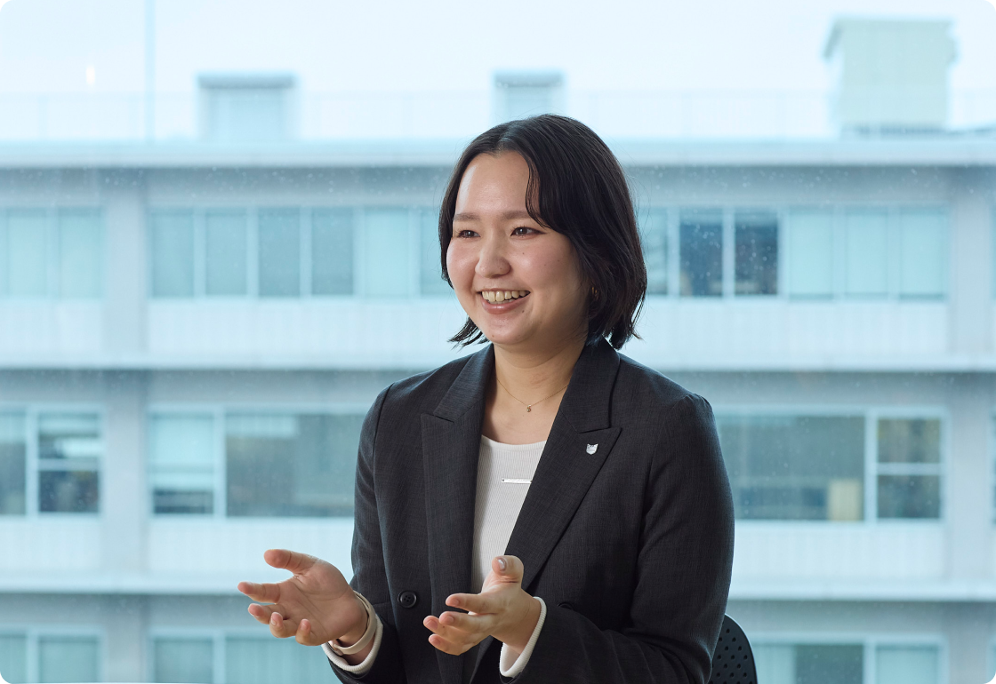 月岡衣里子