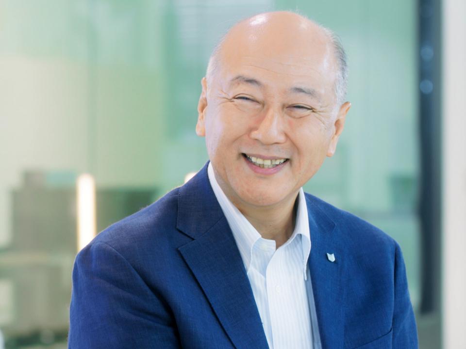 キヤノンマーケティングジャパン株式会社 代表取締役社長 足立正親の写真