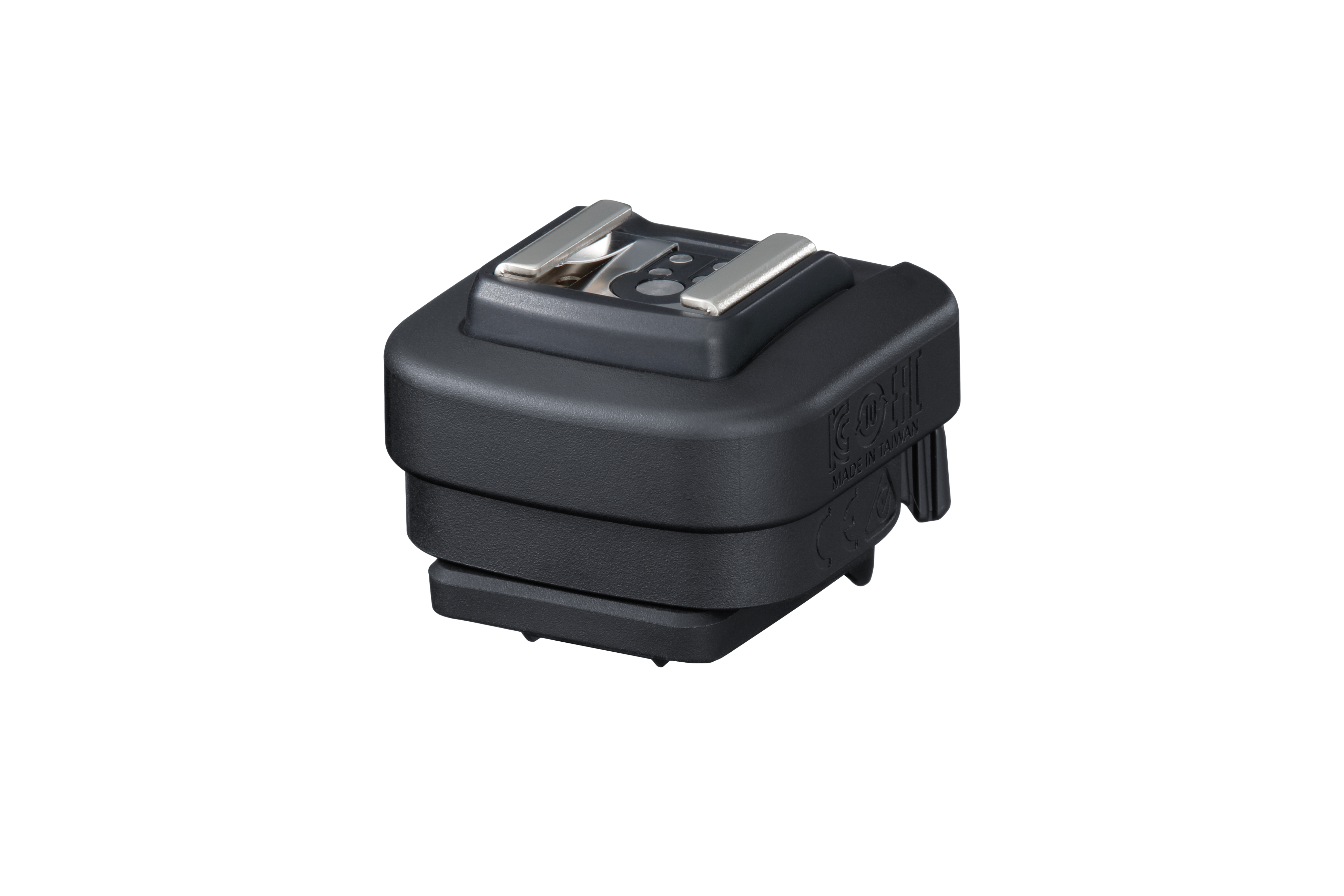 高度な通信機能を備えた次世代の「マルチアクセサリーシュー」に対応