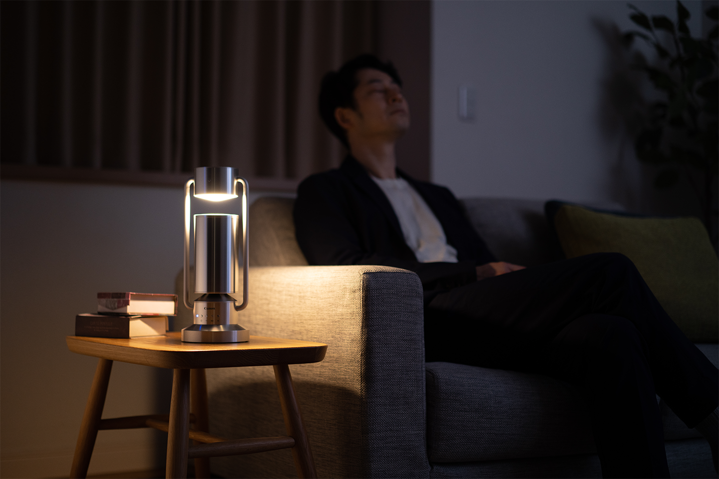 スポットライト型アルミスピーカー“albos Light & Speaker”を発売